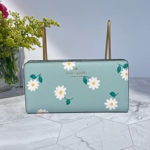 Kate Spade Dana Dancing Aster Large Slim Bifold Wallet Aphrodite Green